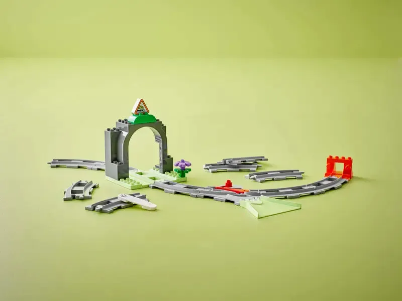 10425 Train Tunnel and Tracks Expansion Set