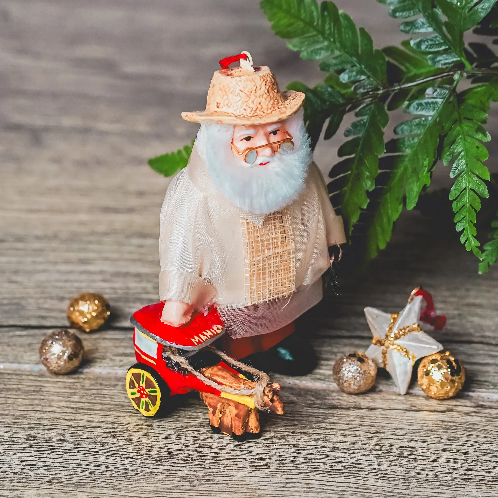 Mini Filipino Santa Claus - Kalesa