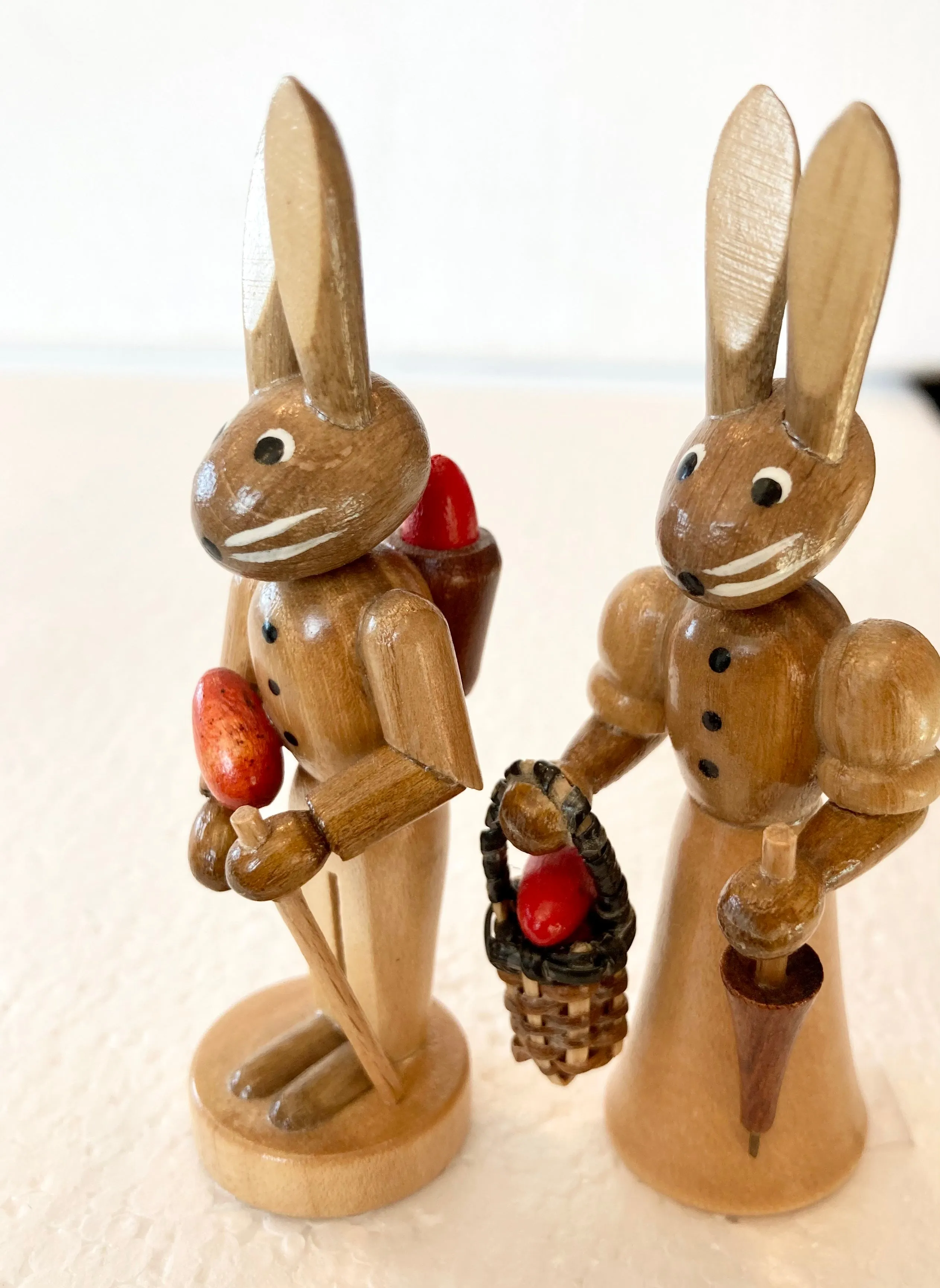 Natural color Ore Mountain Hand Made Male Easter Bunny  Mini Hiker