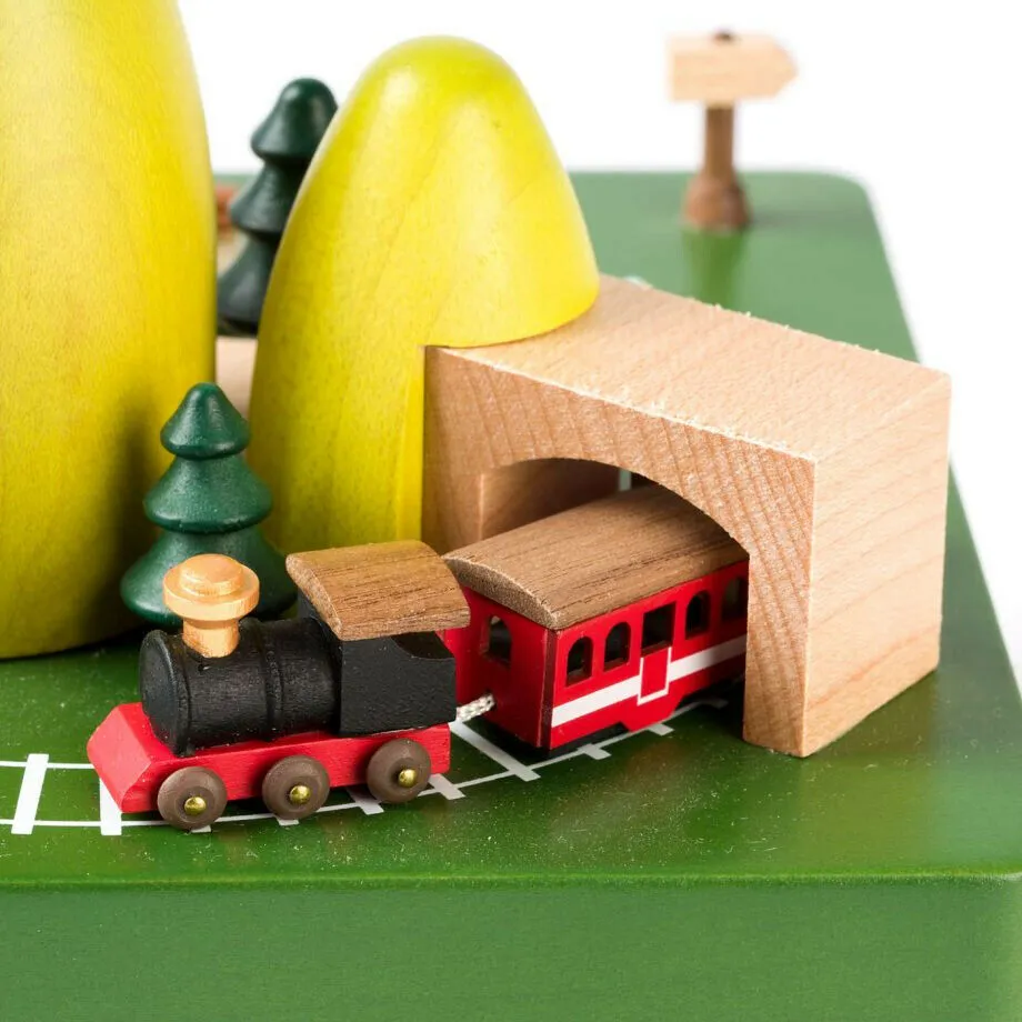Wooderful Life: Music Box Cave and Train